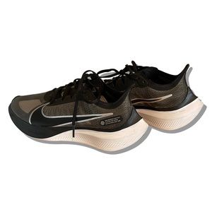 Nike Zoom Gravity